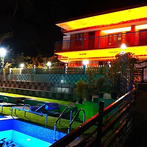 Arabian Nights Villa Munnar